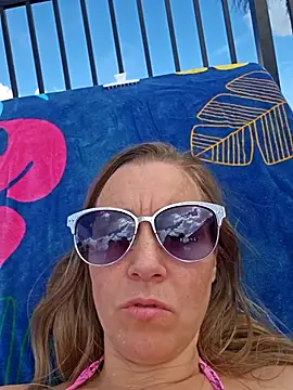 SkyelarSommer online show from March 2026 04:57:02 PM