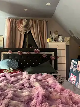 DominiqueX0 online show from April 2026 04:17:01 AM