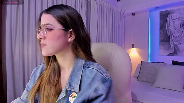 nathalie rivers online show from April 2026 11:05:01 AM