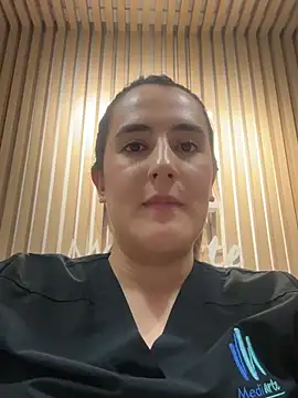 Hanna86 online show from March 2026 07:17:02 PM