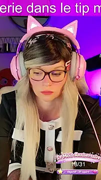 Kittychatte online show from April 2026 11:23:01 AM