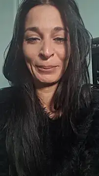 patatinahot87 online show from April 2026 03:31:02 PM