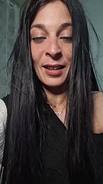 patatinahot87 online show from April 2026 03:44:01 PM