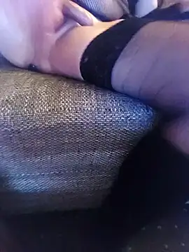 Snapshot of Zu_Real chatting on December 2024 06:01:01 AM Zu Real online show from December 2024 06:01:01 AM