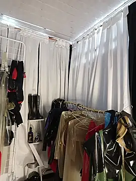 LatexDevil Blondie online show from June 2026 09:30:01 PM