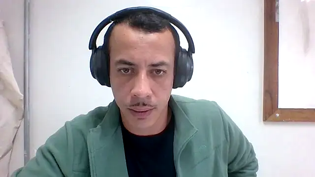 MachoScorpionCaralho online show from June 2026 02:33:01 PM