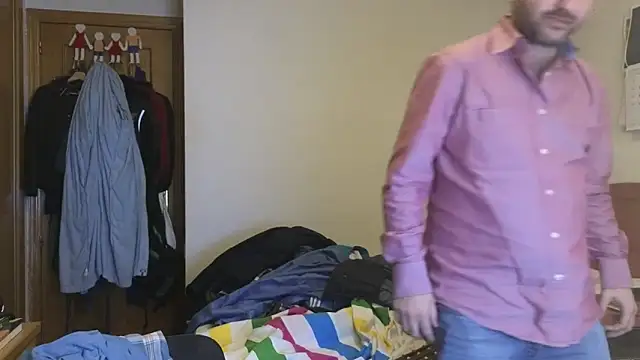 curiosillo83 online show from March 2026 03:29:01 PM