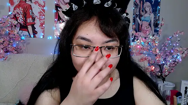 Snapshot of Moertomlly chatting on July 2026 04:27:02 AM Moertomlly online show from July 2026 04:27:02 AM
