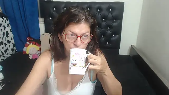 jellyfishhot online show from May 2026 09:24:01 AM