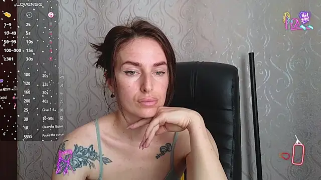 Snapshot of xx_adrihanna_xx chatting on June 2026 05:50:02 AM xx adrihanna xx online show from June 2026 05:50:02 AM