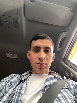 Snapshot of vpn1000 chatting on December 2025 08:50:02 PM vpn1000 online show from December 2025 08:50:02 PM