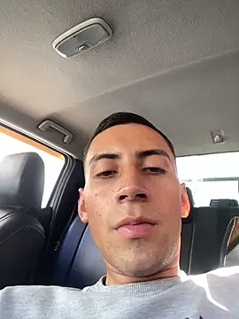 Snapshot of vpn1000 chatting on February 2026 07:53:02 PM vpn1000 online show from February 2026 07:53:02 PM