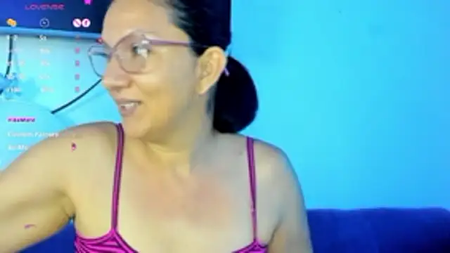 Angelblue  online show from April 2026 01:03:01 PM