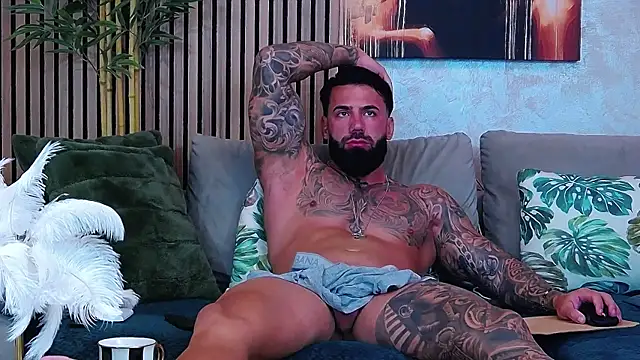 masterkingofmusclee online show from June 2026 10:15:01 AM