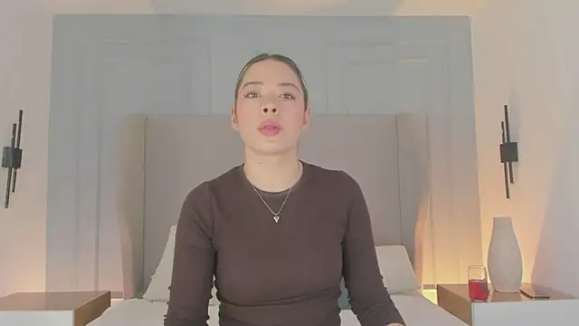 chloe d online show from March 2026 11:54:02 AM