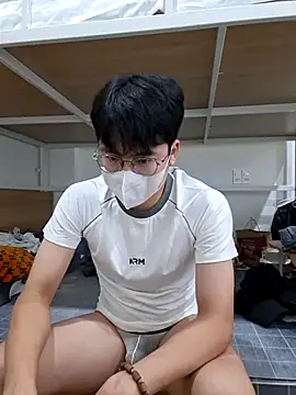 Gwencloudy online show from July 2026 03:36:02 AM