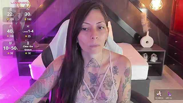 dark gotica online show from July 2026 07:08:02 PM