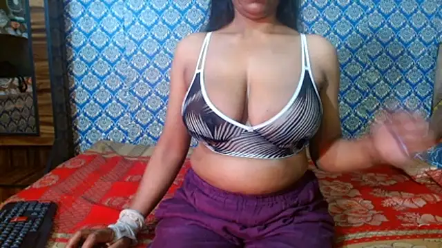 nikitahot3 online show from February 2026 01:11:02 AM