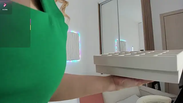 CarolMay online show from April 2026 05:41:02 AM