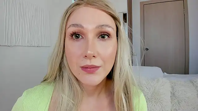 CarolMay online show from July 2026 01:52:01 PM