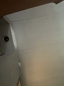 Stressreliever82 online show from April 2026 09:23:01 PM