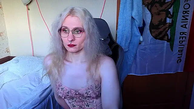 Lori Myaf online show from March 2026 03:15:02 PM