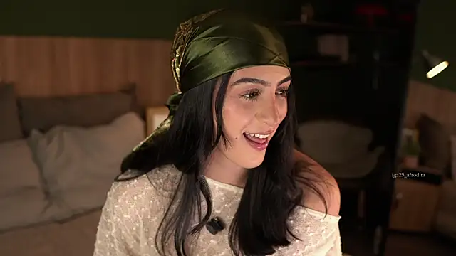 Snapshot of afrodita__25 chatting on May 2026 11:13:01 PM afrodita 25 online show from May 2026 11:13:01 PM