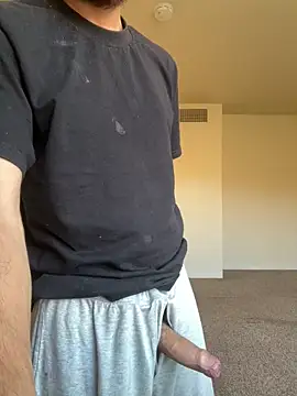 demonslayerr999 online show from April 2026 06:15:01 PM