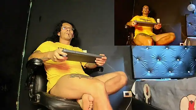 FuckHardlove online show from May 2026 06:39:01 PM