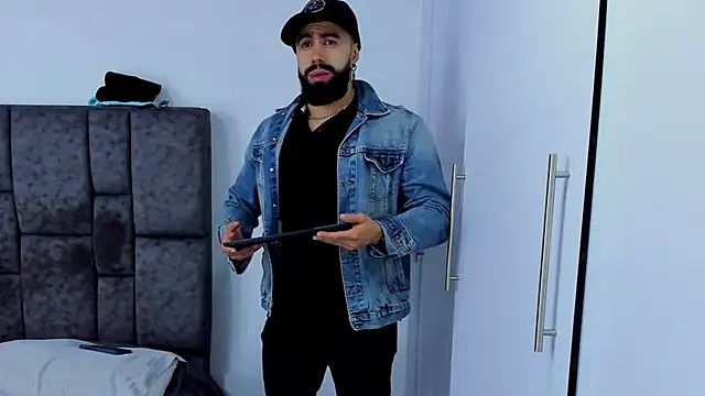 Zack Froone online show from February 2025 04:36:02 PM