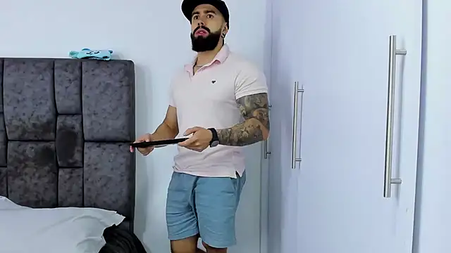 Zack Froone online show from February 2025 01:41:01 PM