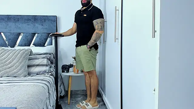 Zack Froone online show from November 2025 12:30:01 PM