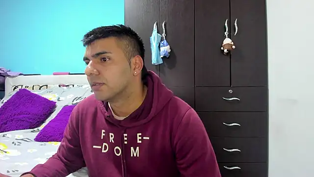 2ScarletandRyan8 online show from March 2026 09:57:01 AM