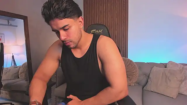 liam collins21 online show from February 2026 11:42:02 AM