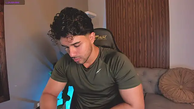 liam collins21 online show from March 2026 11:58:01 AM