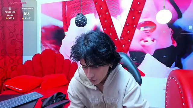 Snapshot of alex_477 chatting on July 2026 11:38:01 AM alex 477 online show from July 2026 11:38:01 AM