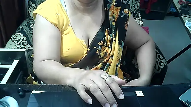 Punambhabisexy online show from April 2026 12:13:01 PM