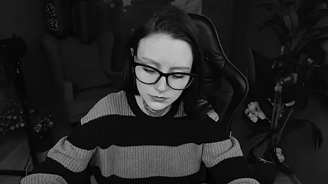 VeliraBraitberg online show from March 2026 04:13:01 PM