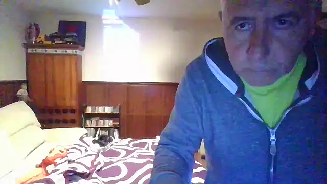 Snapshot of fransexdol chatting on February 2025 11:24:02 PM fransexdol online show from February 2025 11:24:02 PM