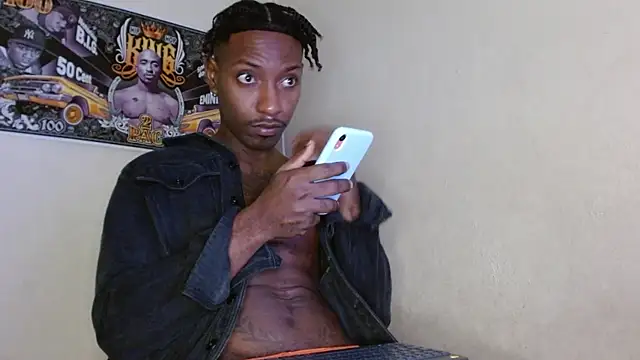 king  Black online show from September 2025 11:44:02 AM