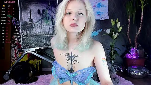 little grinch666 online show from January 2025 08:54:01 PM