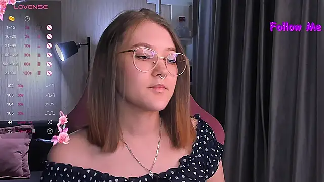 bunny bubble online show from February 2025 09:58:02 PM