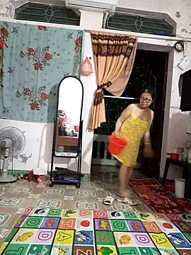 Hotestlove online show from April 2026 09:50:02 PM