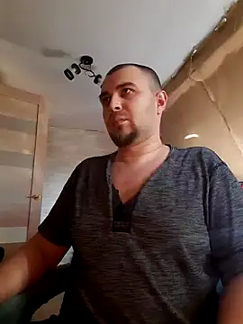 Foxyshaved online show from March 2025 01:12:02 PM