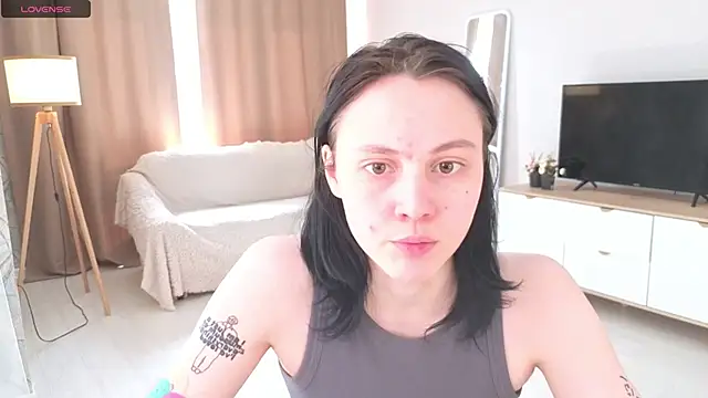 MaryCoopeer online show from May 2026 05:25:01 AM