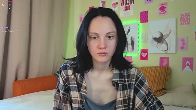 MaryCoopeer online show from July 2026 05:07:01 AM