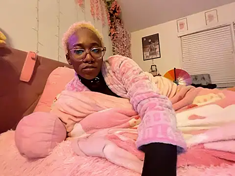 VixenCapri online show from February 2026 09:08:01 AM