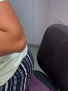 kannadatelugugirl online show from December 2024 01:49:02 PM