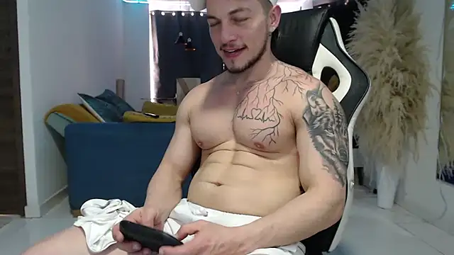 Angel bran online show from April 2026 07:07:02 PM