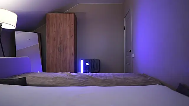 VikkiLustfull online show from March 2026 02:44:02 PM